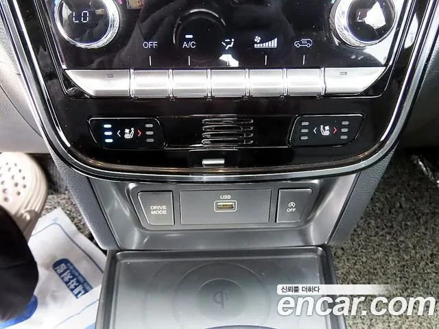 KGM Tivoli 2020 thumb 12