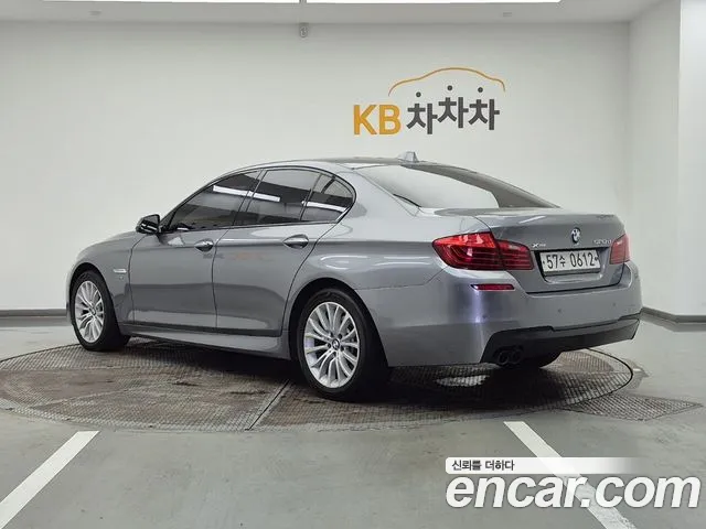 BMW 5 серии 2015 thumb 2