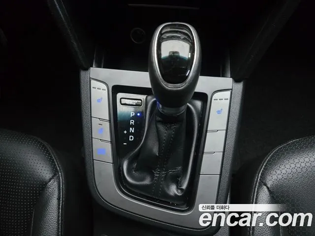 Hyundai Avante 2016 thumb 5