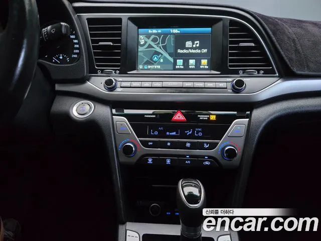 Hyundai Avante 2016 thumb 9
