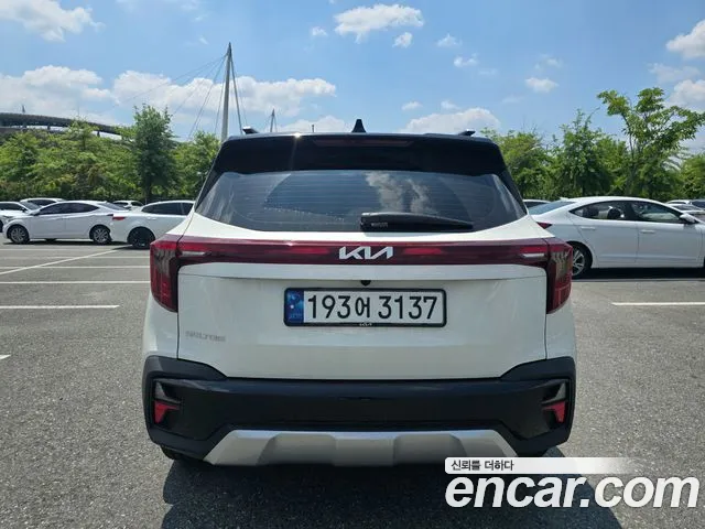 Kia Seltos 2023 thumb 5