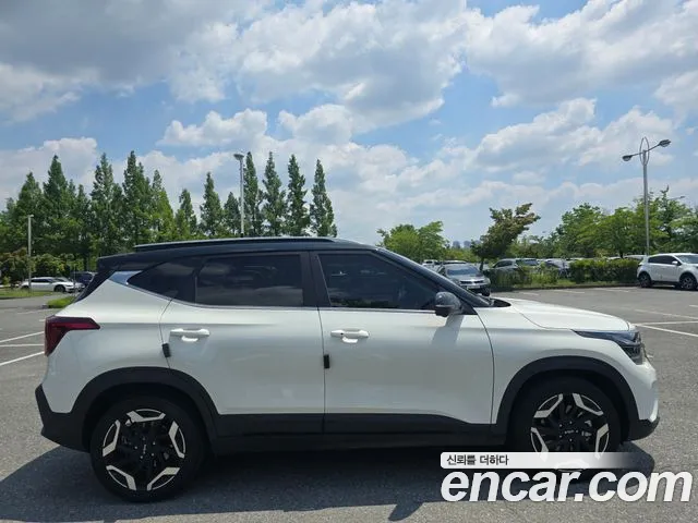Kia Seltos 2023 thumb 11