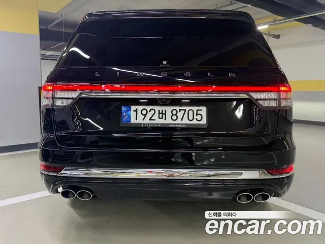 Lincoln Aviator 2022 thumb 4
