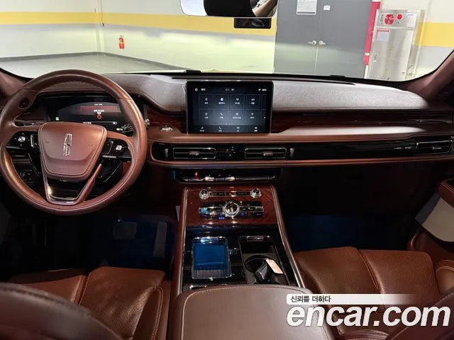 Lincoln Aviator 2022 thumb 5