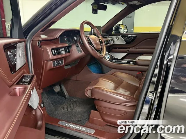Lincoln Aviator 2022 thumb 8