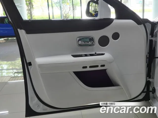 Rolls-Royce Ghost 2021 thumb 7