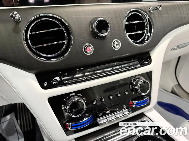 Rolls-Royce Ghost 2021 thumb 10
