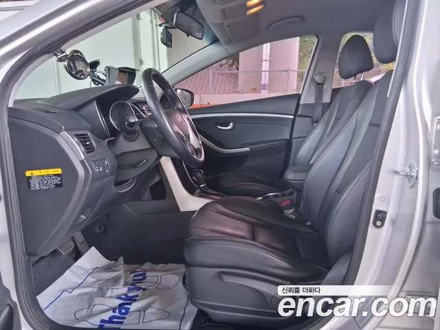 Hyundai i30 2014 thumb 8
