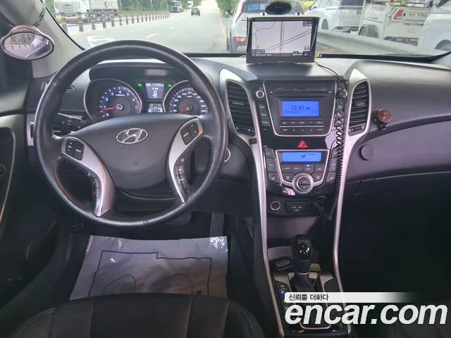 Hyundai i30 2014 thumb 2