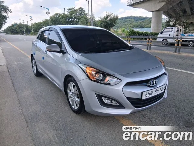 Hyundai i30 2014 thumb 4