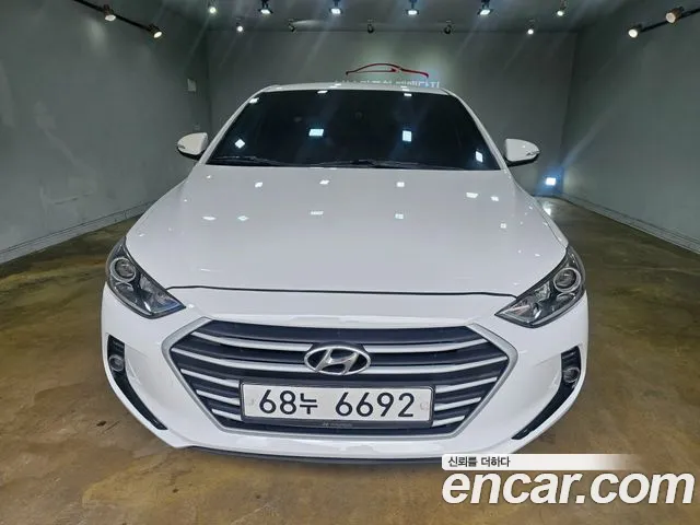 Hyundai Avante 2018 thumb 12