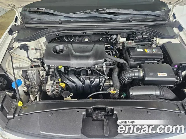 Hyundai Avante 2018 thumb 6