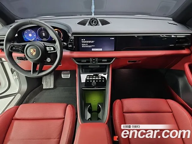 Porsche Macan EV 2025 thumb 5