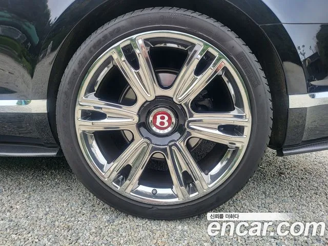 Bentley Continental 2015 thumb 5