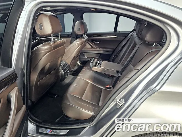 BMW 5 серии 2016 thumb 3