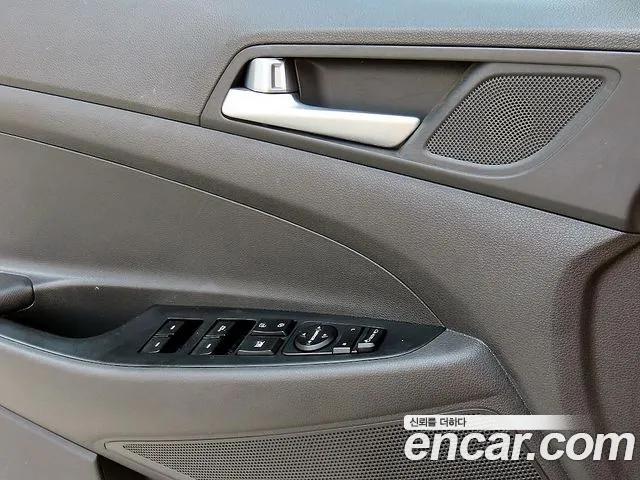 Hyundai Tucson 2015 thumb 9