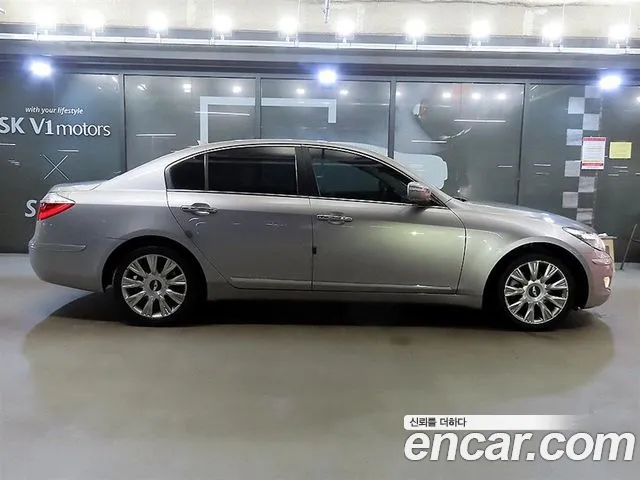 Hyundai Genesis 2009 thumb 3