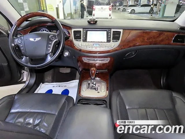 Hyundai Genesis 2009 thumb 10