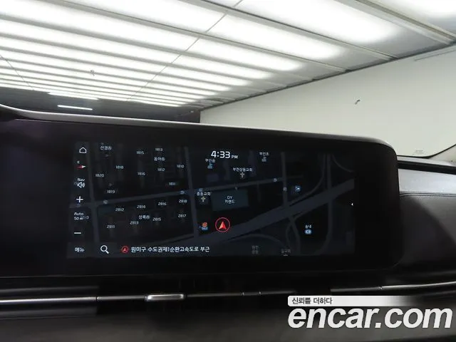 Kia Carnival 2021 thumb 12