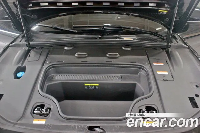 Audi A6 e-tron 2025 thumb 11