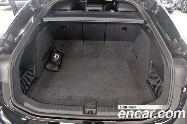 Audi A6 e-tron 2025 thumb 7
