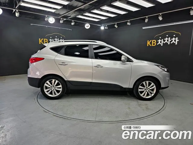Hyundai ix 2011 thumb 8