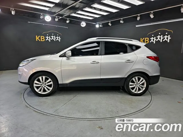 Hyundai ix 2011 thumb 10
