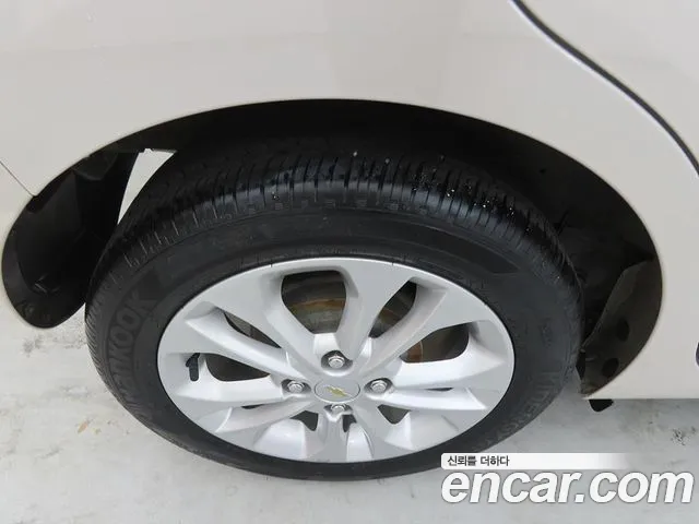 Chevrolet Spark 2021 thumb 5