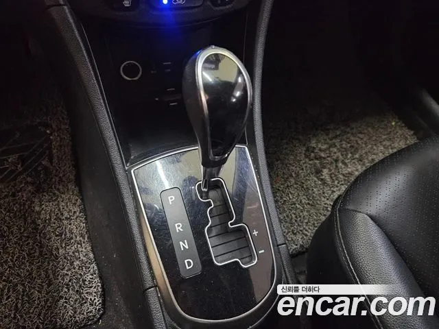 Hyundai Accent 2016 thumb 4