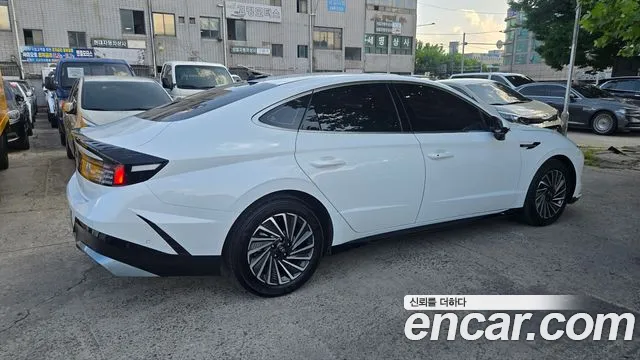 Hyundai Sonata 2023 thumb 3