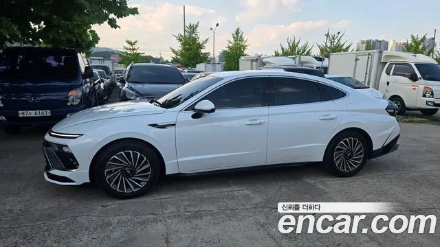 Hyundai Sonata 2023 thumb 8