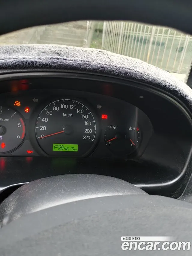 Hyundai Staria 2012 thumb 7