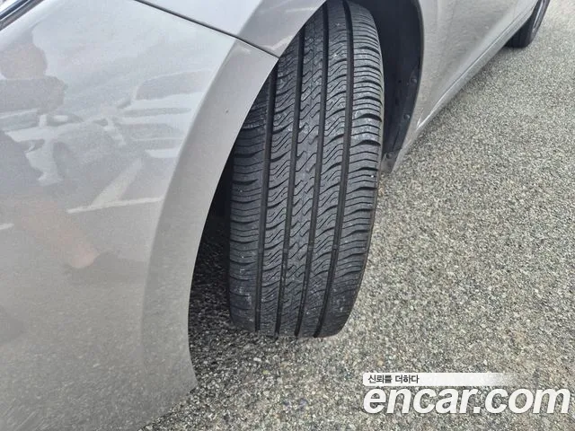 Hyundai Grandeur 2014 thumb 6