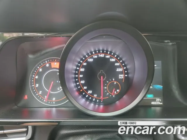 Hyundai Elantra 2022 thumb 8
