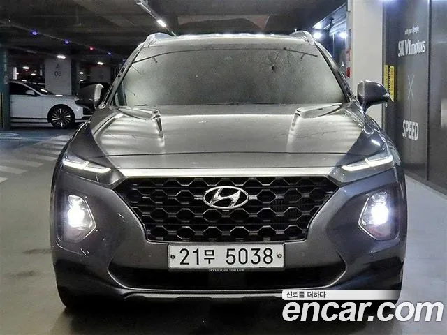 Hyundai Santa Fe 2018 thumb 5