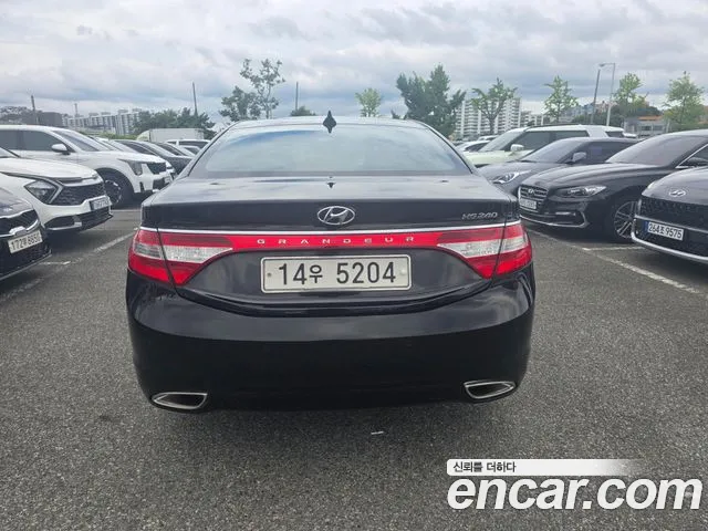 Hyundai Grandeur 2011 thumb 4