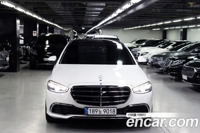Mercedes-Benz S-Class 2025 thumb 7