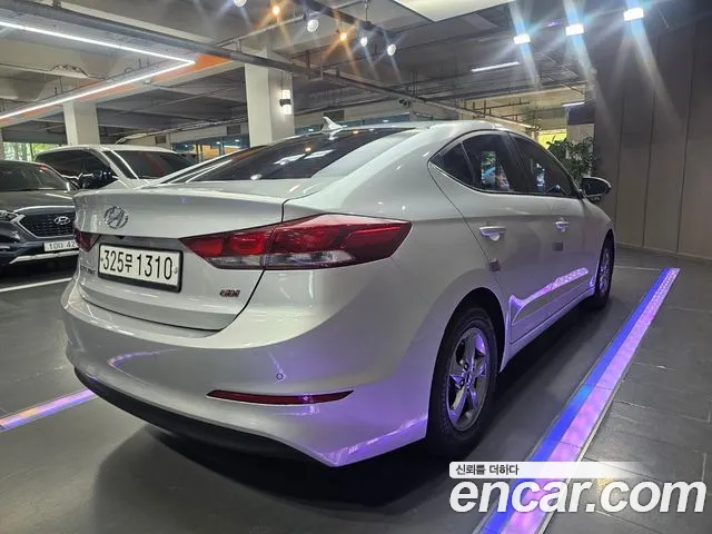 Hyundai Avante 2016 thumb 6