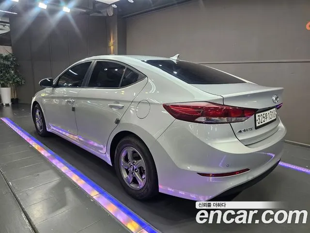 Hyundai Avante 2016 thumb 7