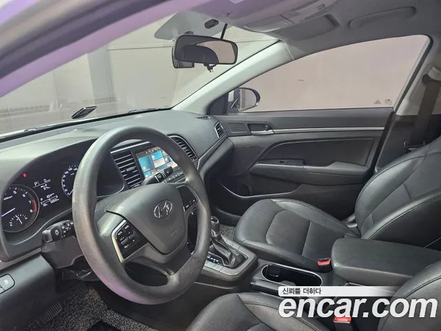 Hyundai Avante 2016 thumb 10