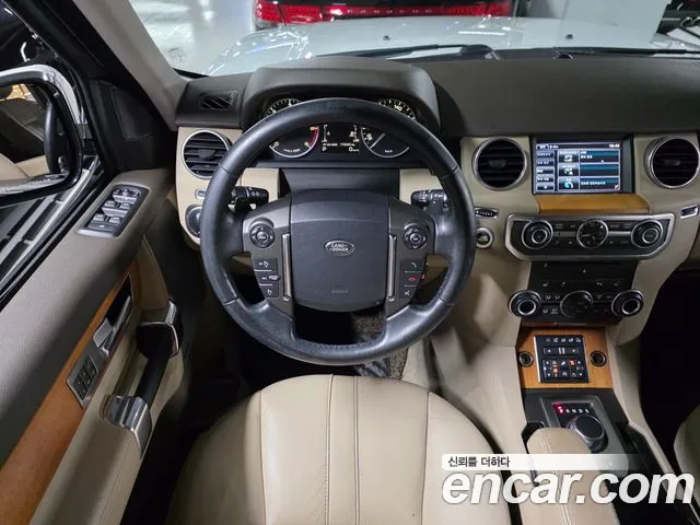 Land Rover Discovery 2015 thumb 7