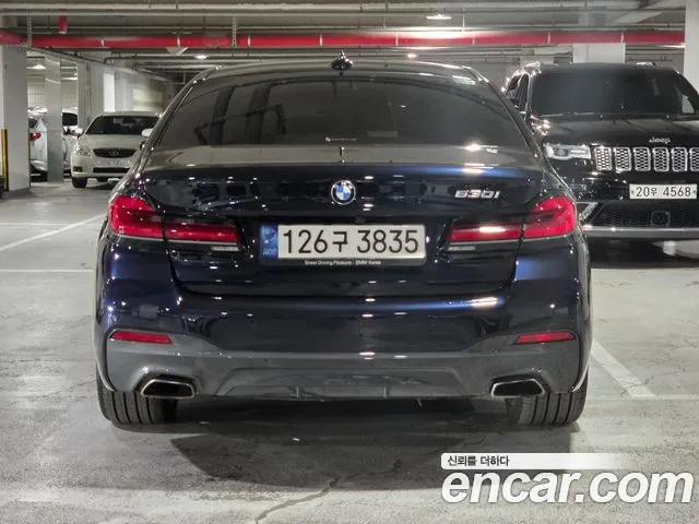 BMW 5 серии 2021 thumb 12