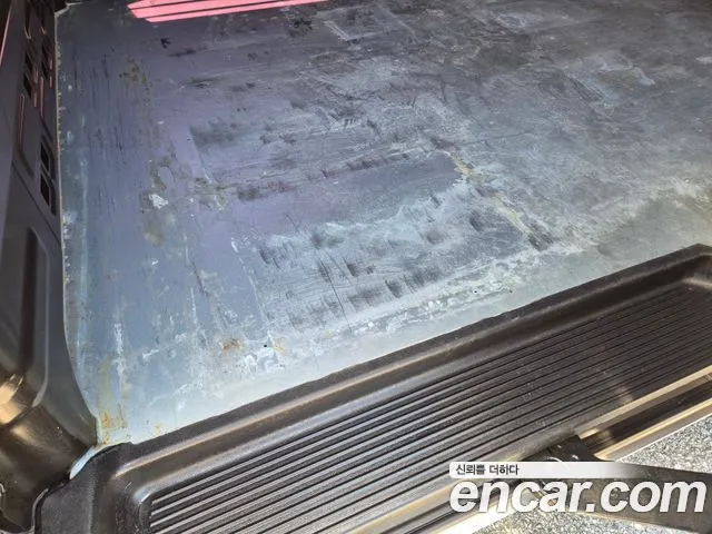 Hyundai Staria 2021 thumb 9