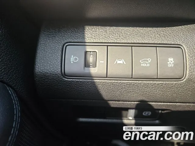 Hyundai Santa Fe 2021 thumb 4