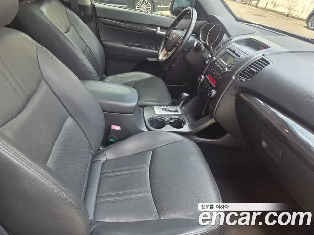 Kia Sorento 2010 thumb 10