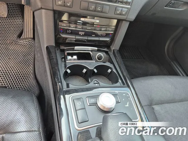 Mercedes-Benz E-Class 2011 thumb 5