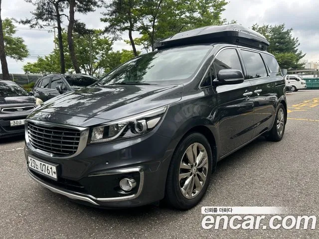 Kia Carnival 2016 thumb 2