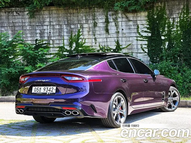 Kia Stinger 2018 thumb 8