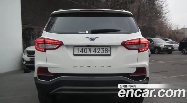 KGM Rexton 2020 thumb 4
