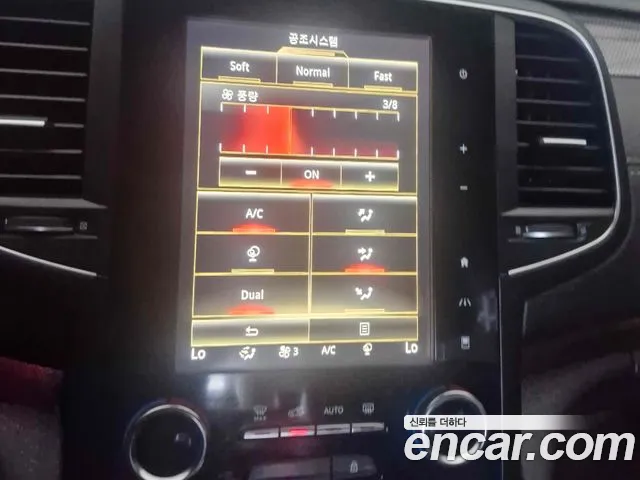 Renault SM6 2019 thumb 10